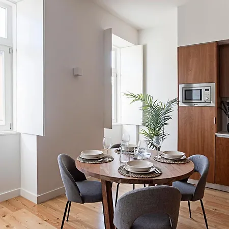 Monte Dos Judeus 26 By Lovelystay *