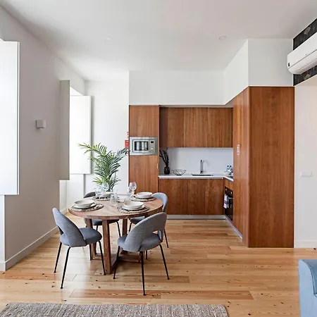 Monte Dos Judeus 26 By Lovelystay *